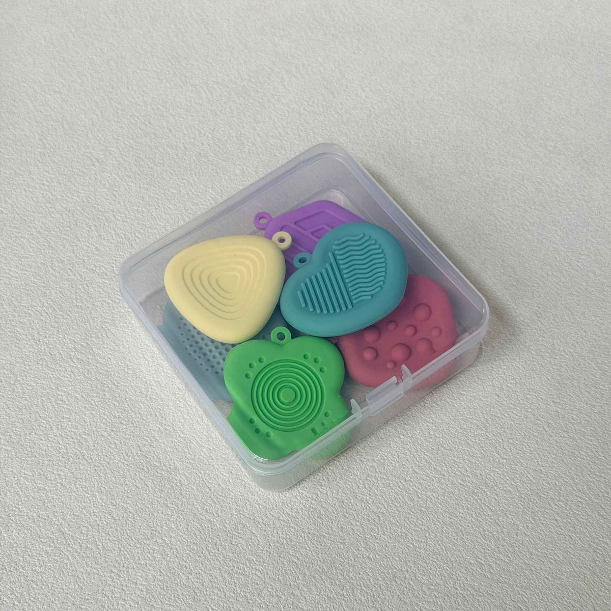 6Pcs Silicone Sensory Stones Set - Textured Fidget Toys for Kids Adults, Calming Sensory Play for Anxiety Relief, Focus Training, Home Classroom Travel Use