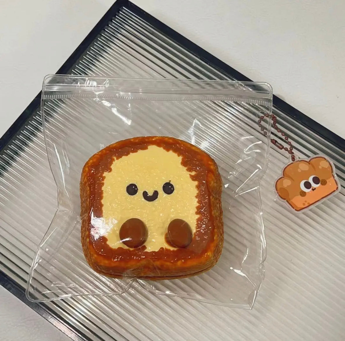 Realistic Bread Stress Ball - Ultimate Stress Relief Squishy Toy - Lynsolab
