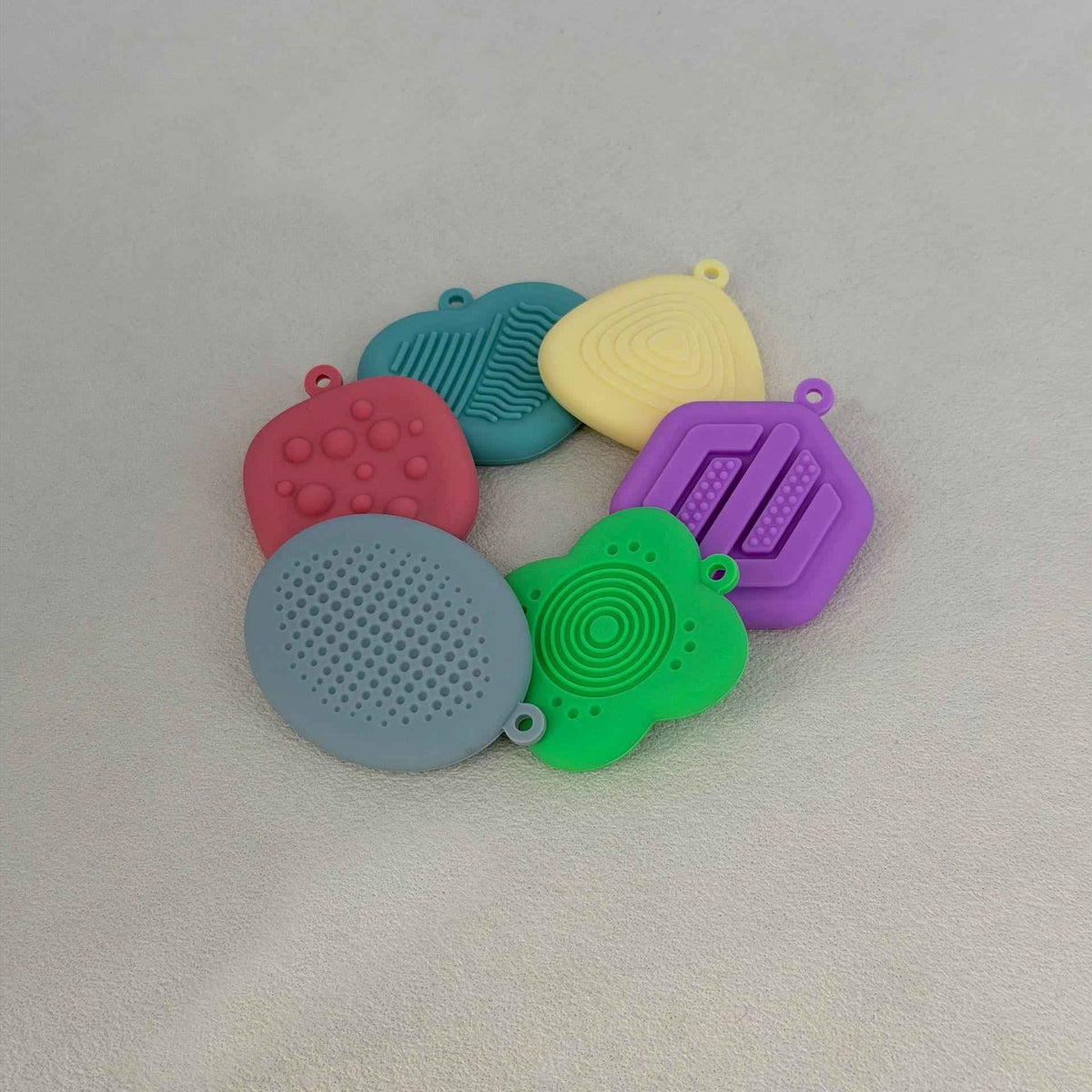 6Pcs Silicone Sensory Stones Set - Textured Fidget Toys for Kids Adults, Calming Sensory Play for Anxiety Relief, Focus Training, Home Classroom Travel Use