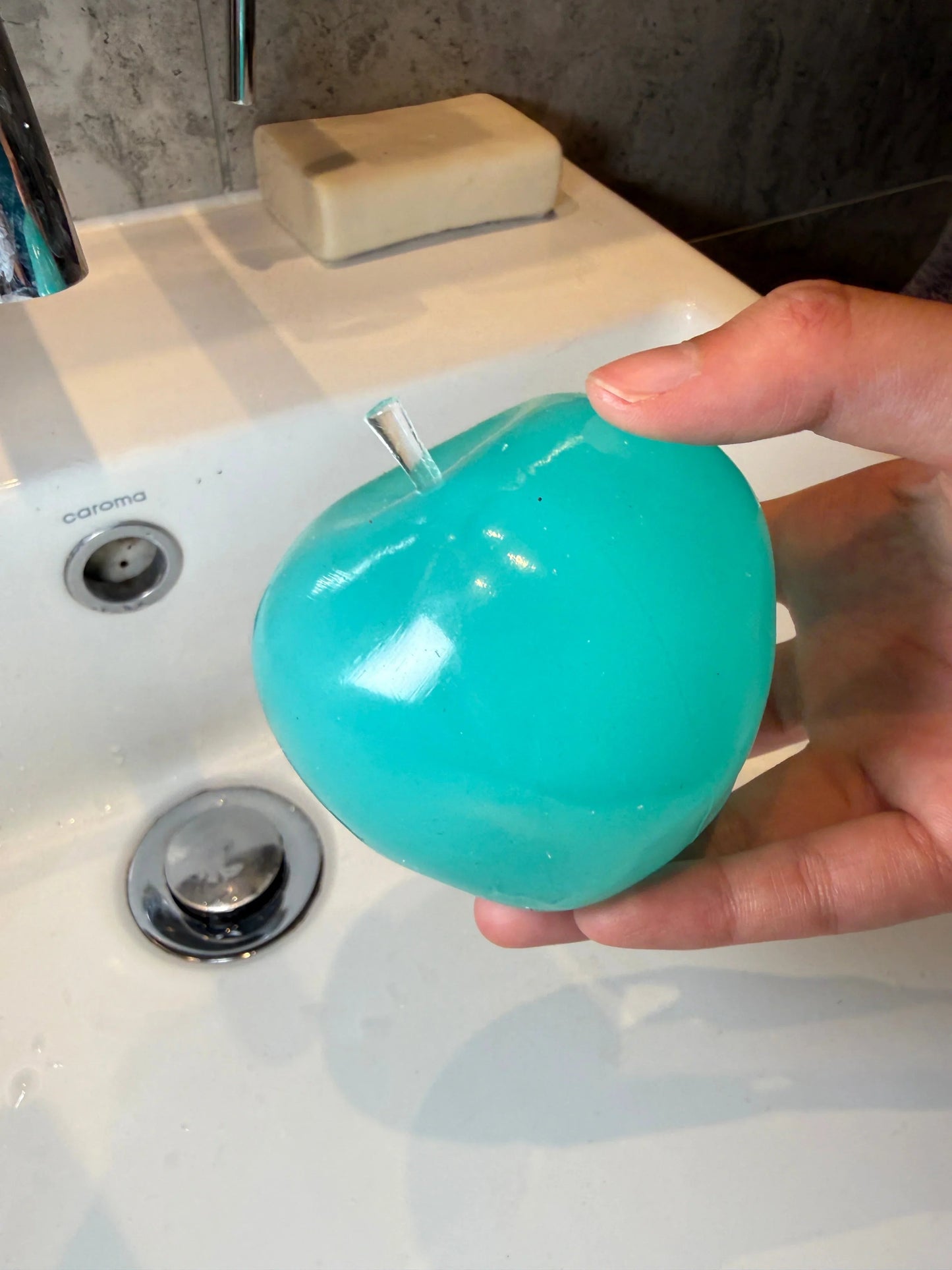 Blue Ocean Crystal Ball Apple (Zero bounce-back) Squishy Fidget Toy(10 Days Wait)