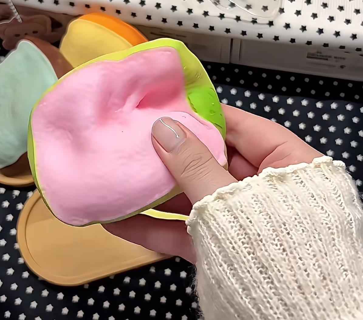 Toast Crunchy Squishy - Moldable Tactile Sensory Fidget Toy, Stress Relief Squeeze Toy in 4 Colours: Pink, Orange, Purple, Mint Green