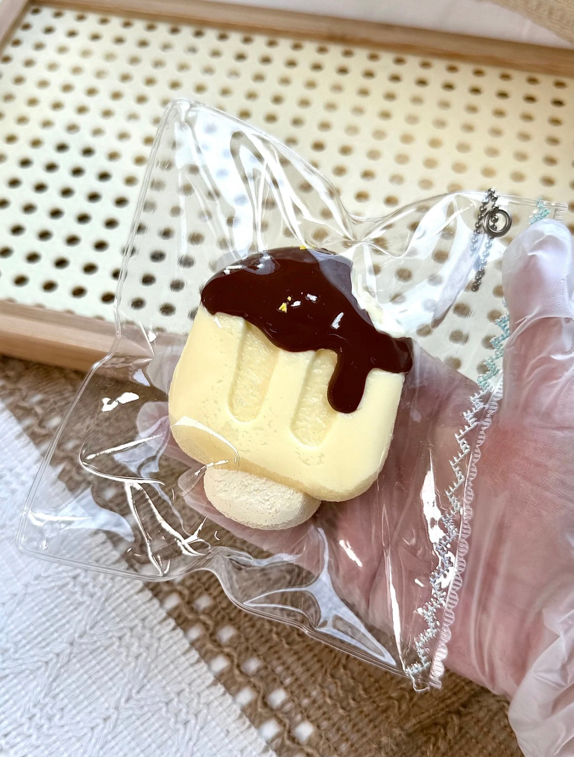 Experience Stress Relief with the Strawberry Slushy Fidget Toy - Lynsolab