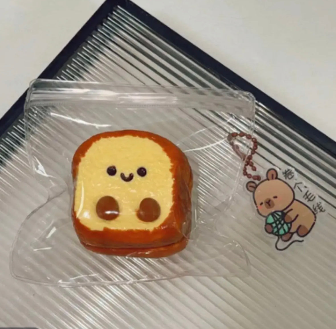 Squishy Toast Smiley - Your Go-To Stress Relief Companion - Lynsolab