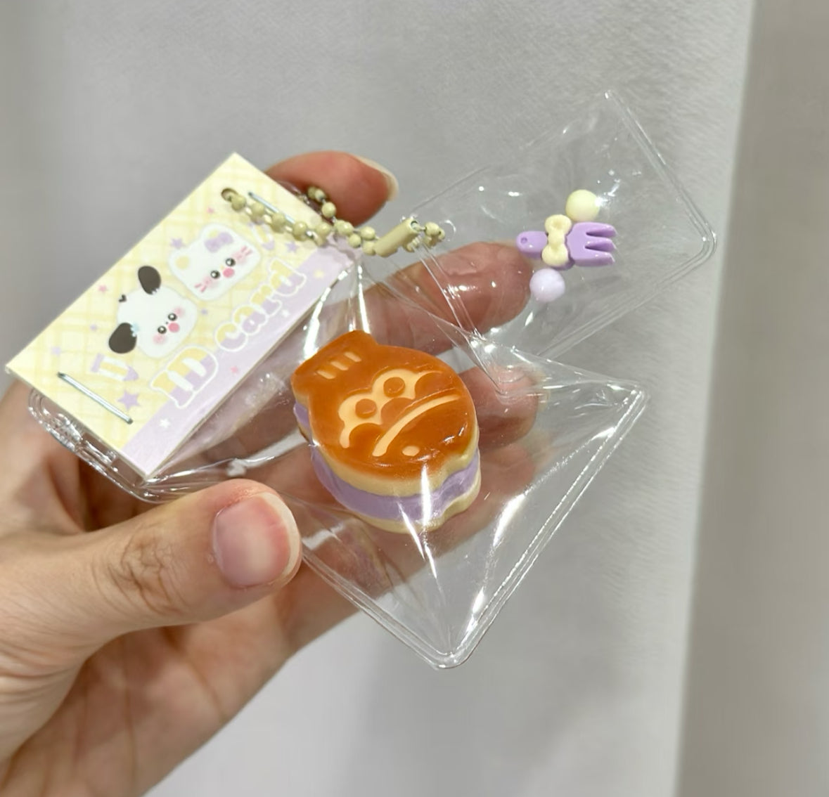 Stress-Relief Fun with Our Adorable Tiny Fish Sandwich Keychain Squishy - Lynsolab