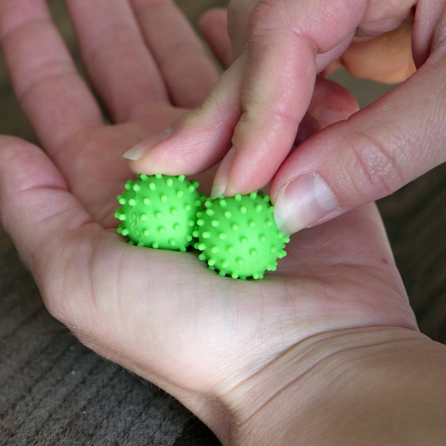 LYNSOLAB Sensory Silicone Fidget Balls 4 Textured Non-Magnetic Tactile Stress Relief Toys
