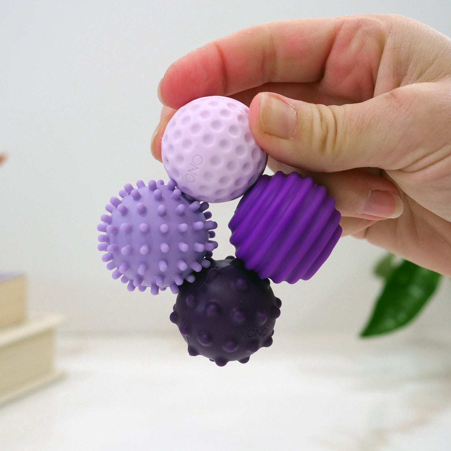 YNSOLAB Silicone Magnetic Fidget Balls Tactile Sensory Stress Relief Desk Toys