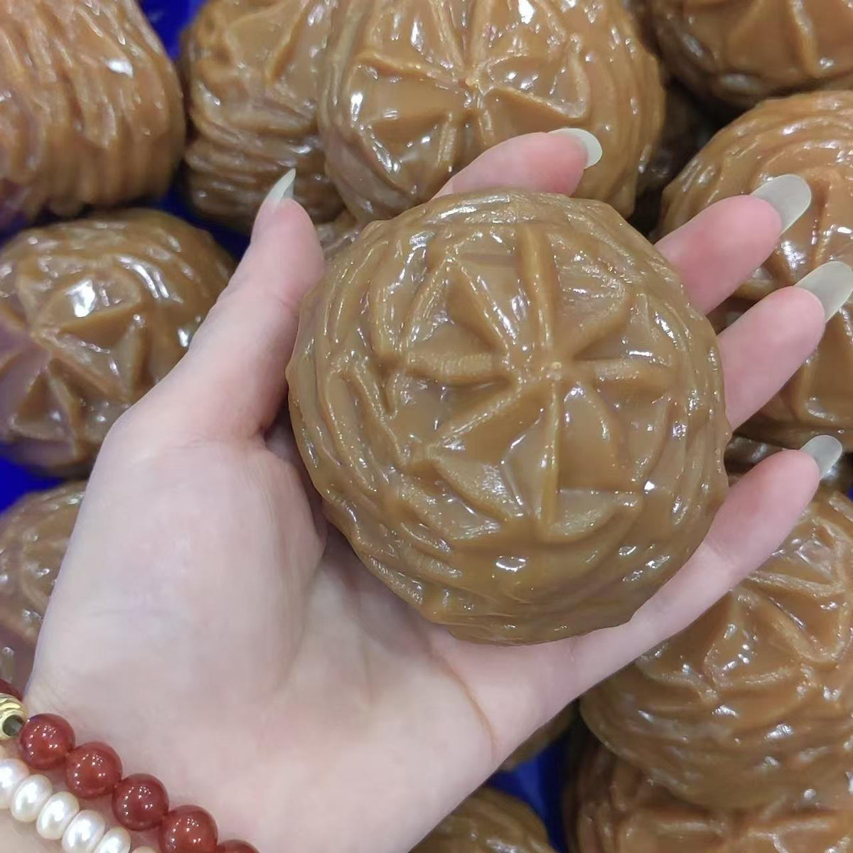 Ultimate Stress Relief with LYNSOLAB Crunchy Cream Squishy Fidget Toy