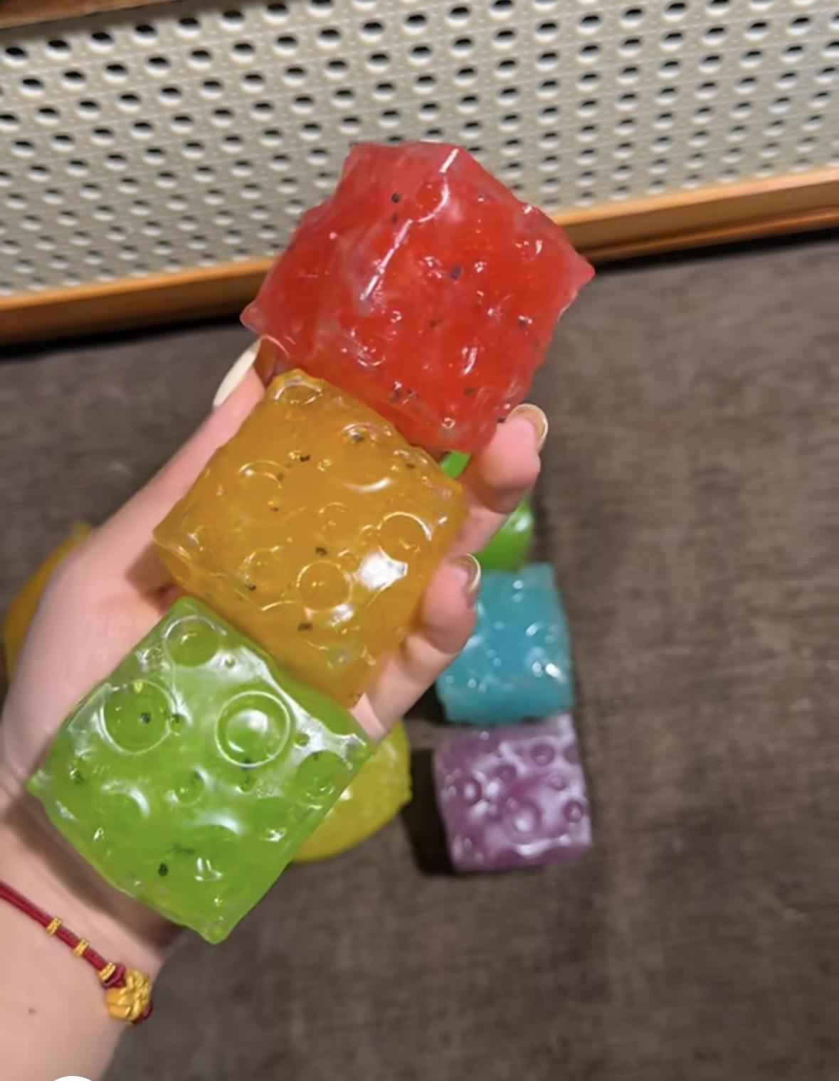 LYNSOLAB Pocket Cheese Slushy Squishy, Portable Sensory Fidget Squeeze Toy,Pocket-Size Stress Relief Toy