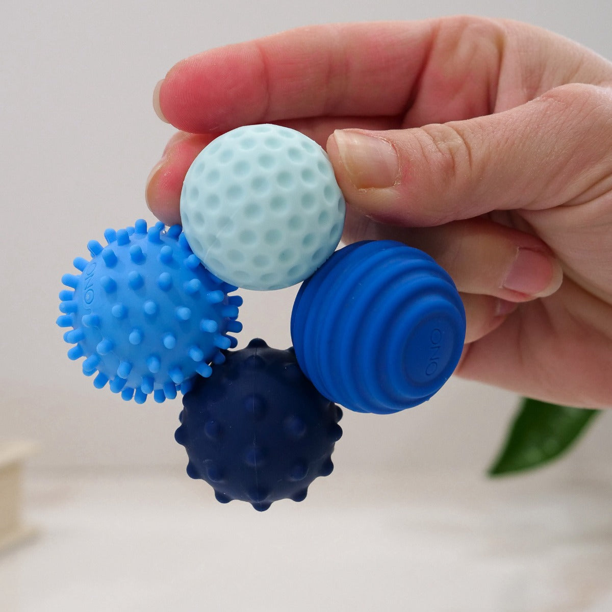 4 Pack Magnetic Silicone Tactile Fidget Balls Silent Sensory Stress Relief Toys